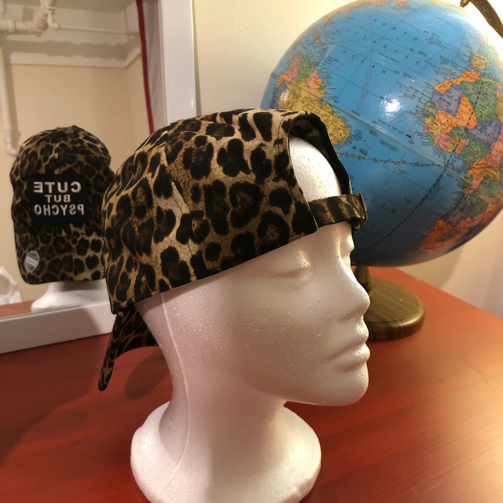 Leopard print cap - Picture 5 of 5